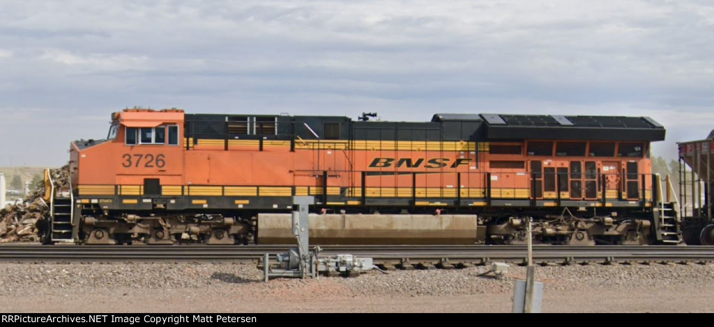 BNSF 3726